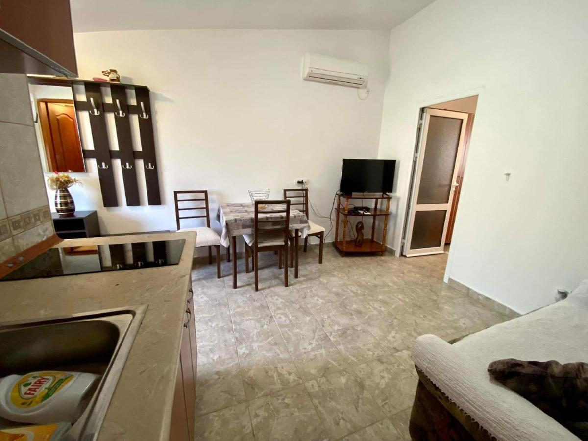Apartman Slavica Apartment Kotor Luaran gambar